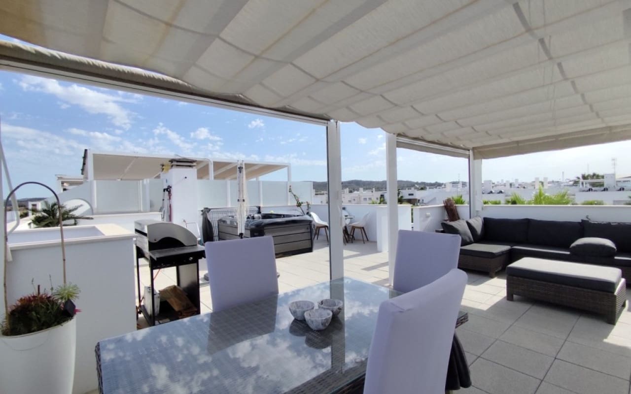 2 soveværelse Penthouse til salg i Vistabella med swimmingpool - € 229.950 (Ref: 9053621)