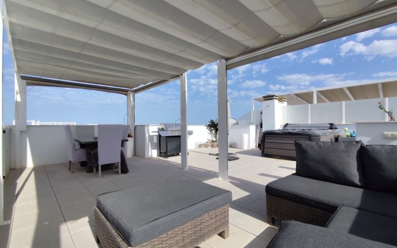 2 soveværelse Penthouse til salg i Vistabella med swimmingpool - € 229.950 (Ref: 9053621)