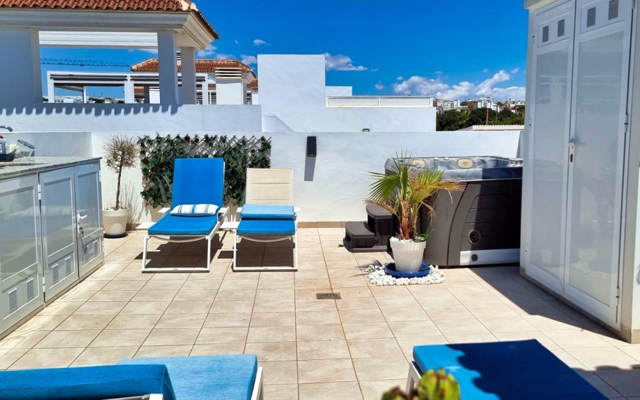 2 sypialnia Dom na sprzedaż w Dona Pepa z basenem - 324 900 € (Ref: 9053629)