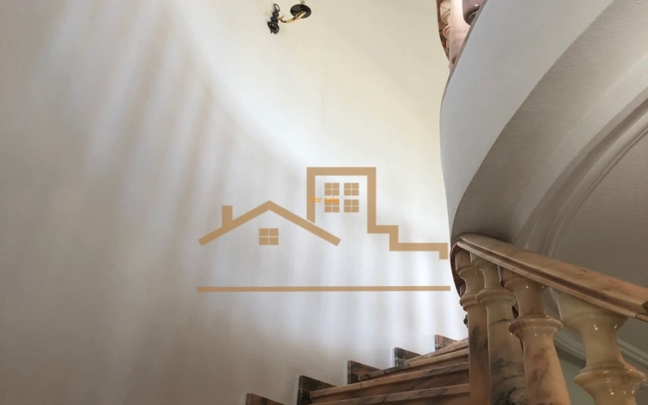 7 quarto Moradia para venda em La Marquesa com piscina - 1 250 000 € (Ref: 9053630)