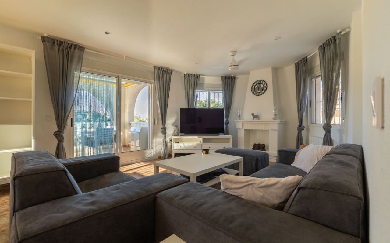 5 sovrum Villa till salu i Benijofar med pool - 495 000 € (Ref: 9053632)