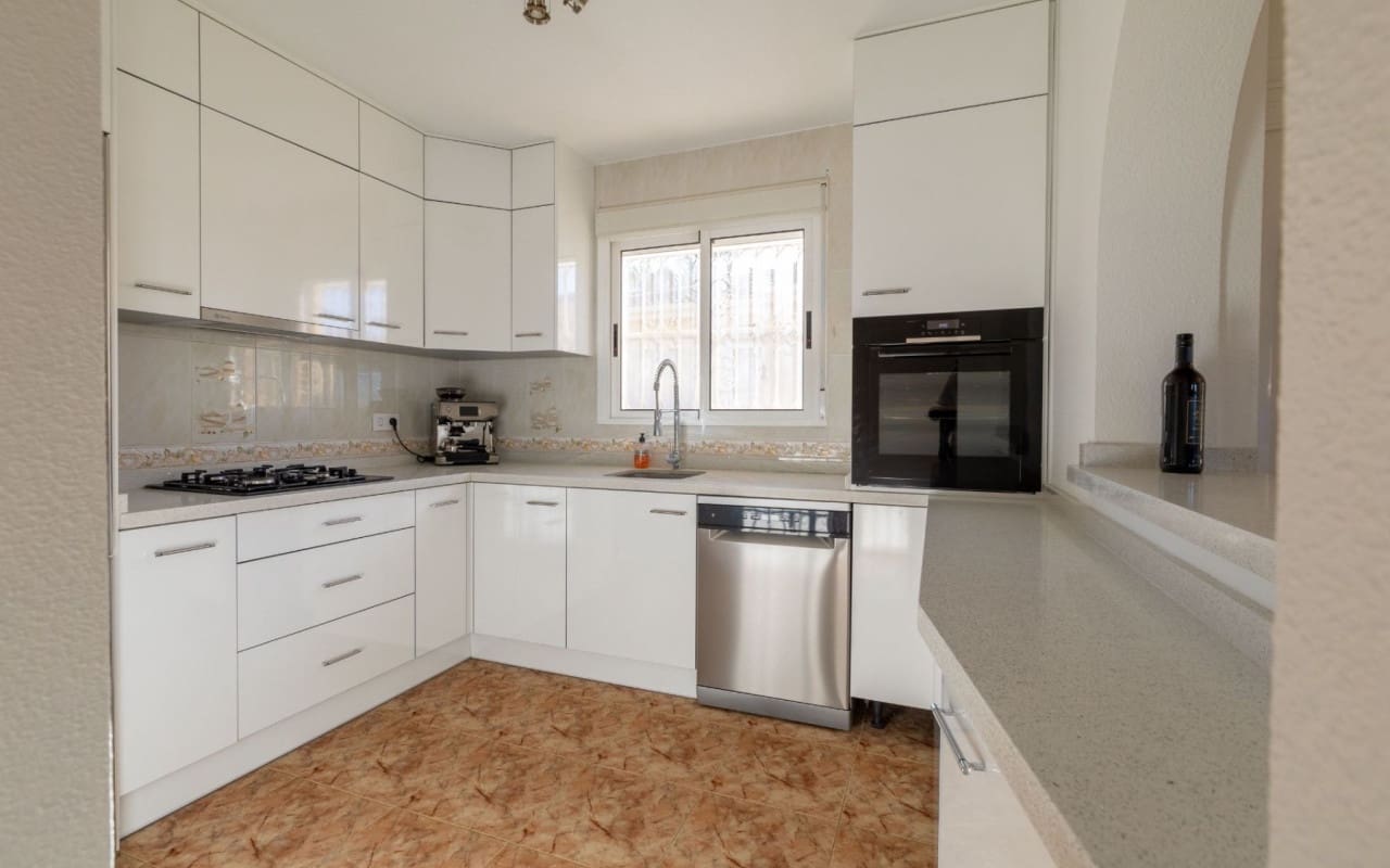 5 sovrum Villa till salu i Benijofar med pool - 495 000 € (Ref: 9053632)