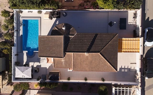 5 soveværelse Villa til salg i Benijófar med swimmingpool - € 495.000 (Ref: 9053632)