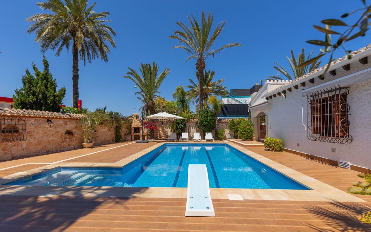 4 soveværelse Villa til salg i Orihuela Costa - € 749.900 (Ref: 9053634)