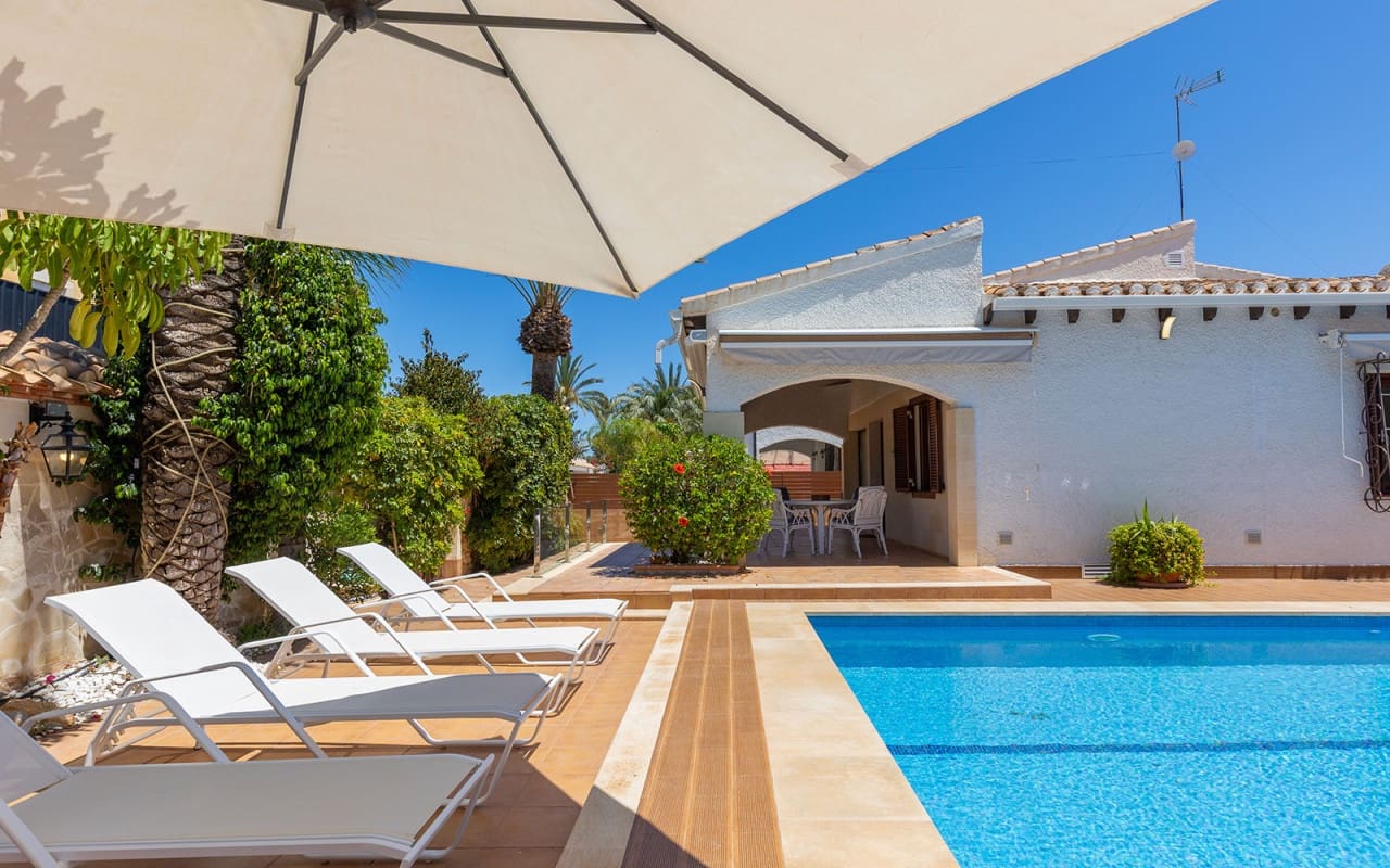 4 soveværelse Villa til salg i Orihuela Costa - € 749.900 (Ref: 9053634)