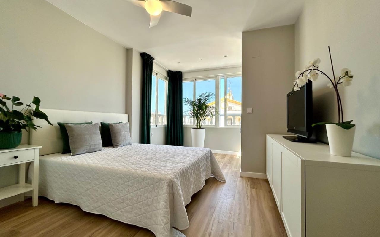 3 soverom Hus til salgs i Orihuela med svømmebasseng - € 288 000 (Ref: 9053638)