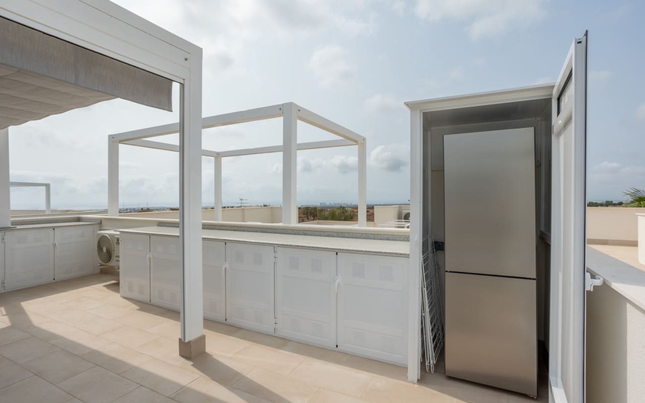 2 soveværelse Lejlighed til salg i Blue Lagoon med swimmingpool - € 299.500 (Ref: 9053645)