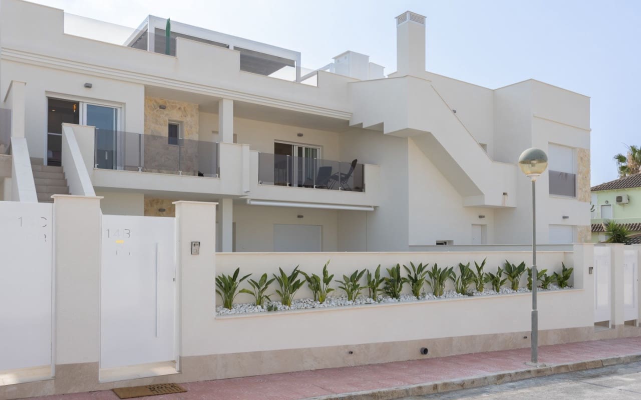 2 soveværelse Lejlighed til salg i Blue Lagoon med swimmingpool - € 299.500 (Ref: 9053645)