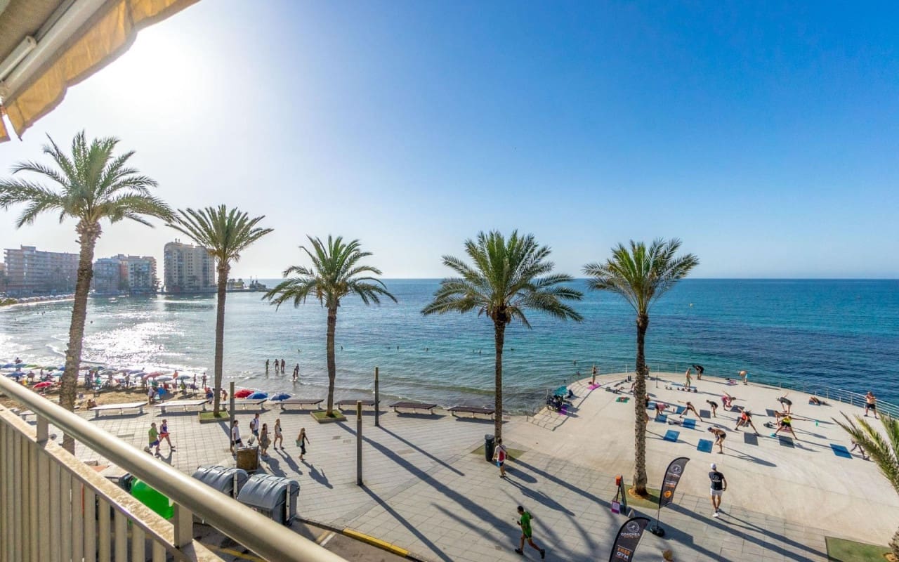 4 sypialnia Apartament na sprzedaż w Torrevieja - 379 000 € (Ref: 9053647)