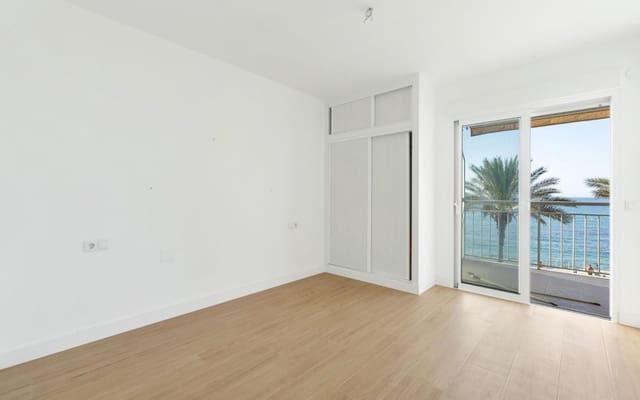 4 quarto Apartamento para venda em Playa del Cura, Torrevieja - 379 000 € (Ref: 9053647)