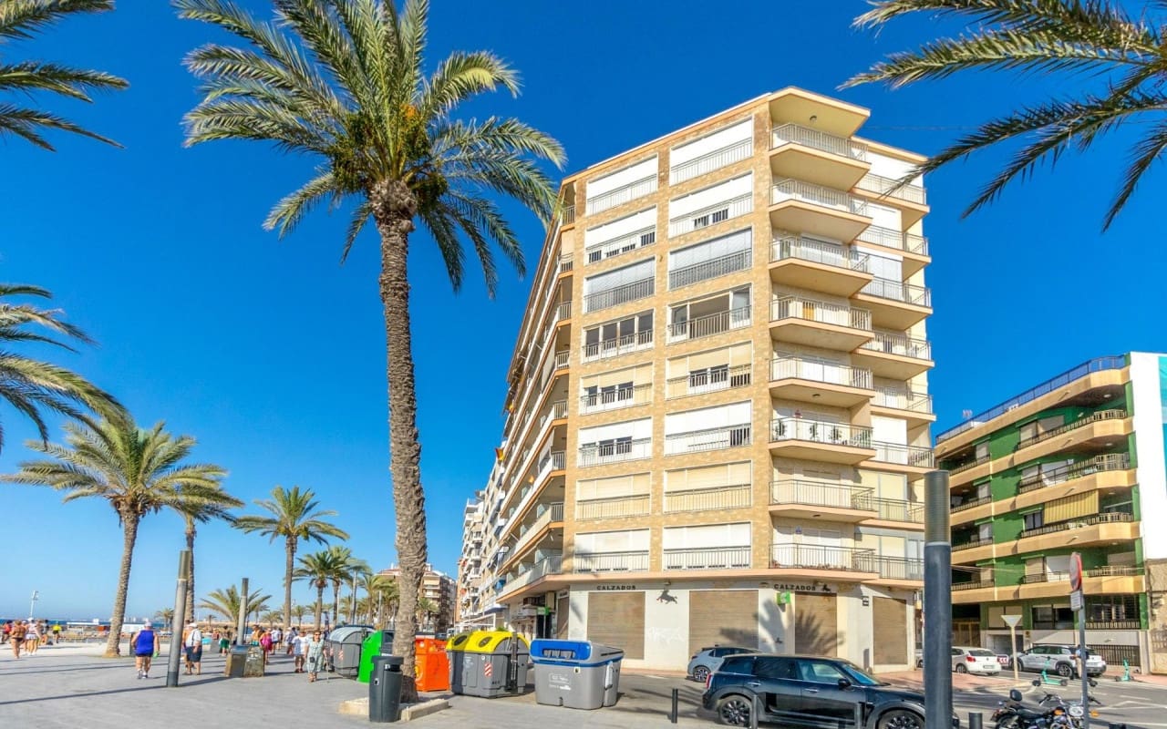 4 sypialnia Apartament na sprzedaż w Torrevieja - 379 000 € (Ref: 9053647)