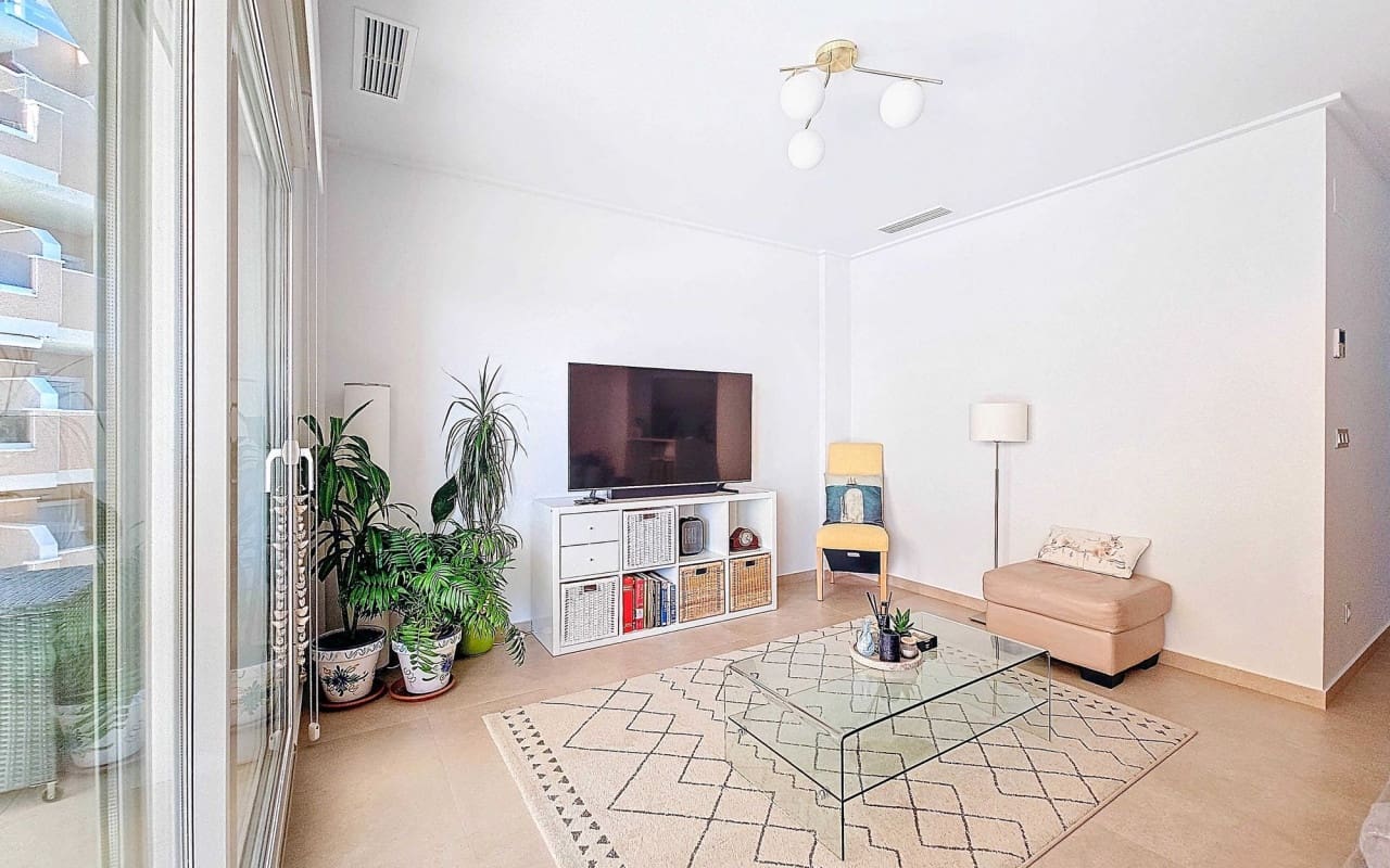 3 quarto Apartamento para venda em Guardamar del Segura com piscina - 264 950 € (Ref: 9053652)