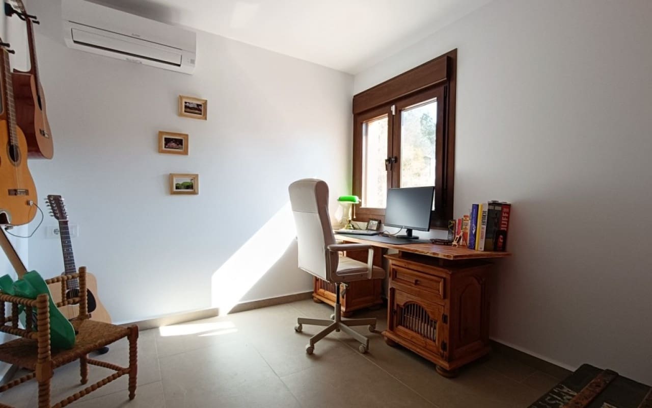 Chalet de 5 habitaciones en Pinar de Campoverde en venta con piscina - 785.000 € (Ref: 9056990)