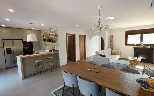 5 slaapkamer Villa te koop in Pinar de Campoverde, Pilar de la Horadada met zwembad - € 785.000 (Ref: 9056990)