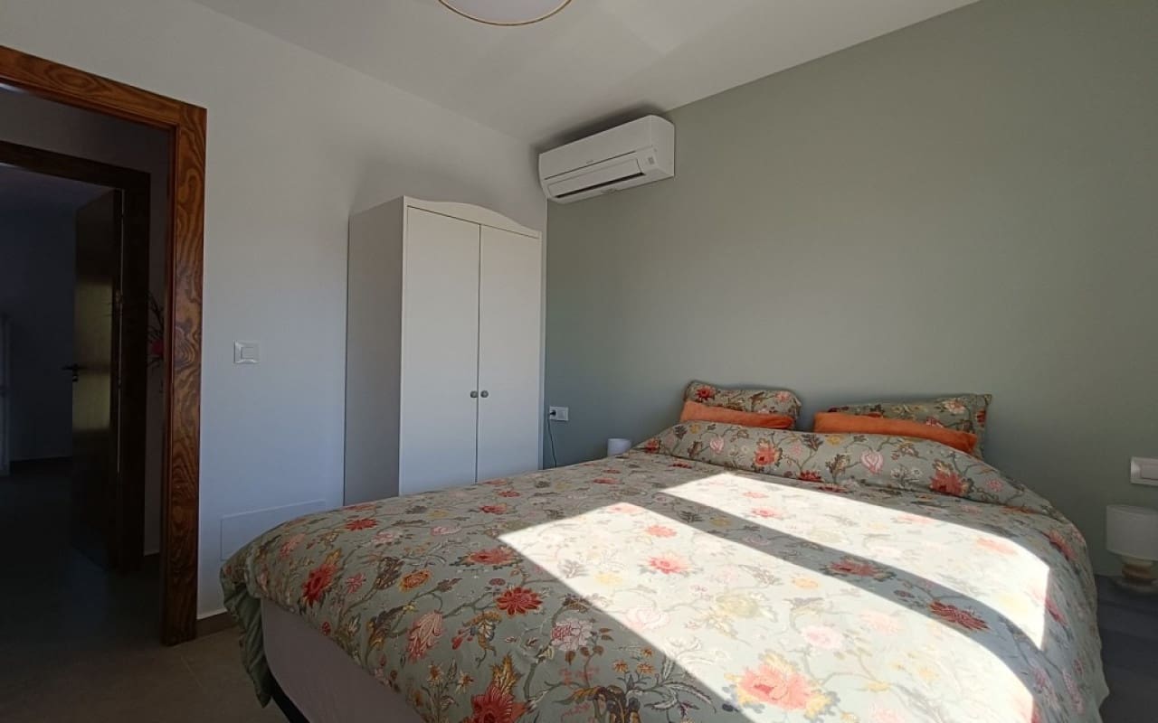 Chalet de 5 habitaciones en Pinar de Campoverde en venta con piscina - 785.000 € (Ref: 9056990)