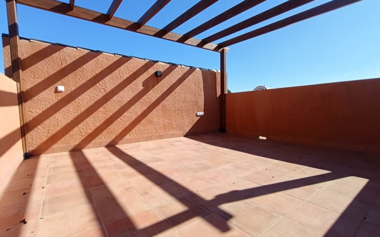 Chalet de 5 habitaciones en Pinar de Campoverde en venta con piscina - 785.000 € (Ref: 9056990)