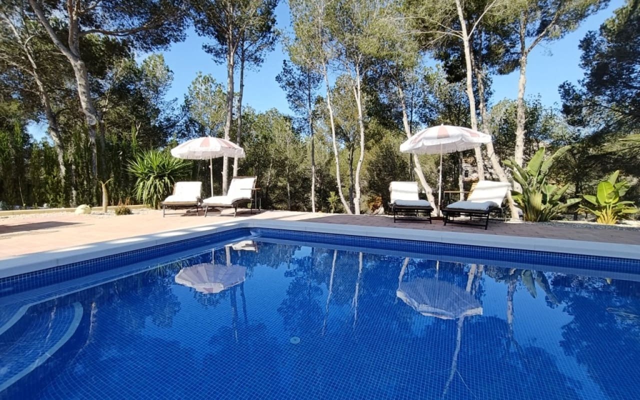 Chalet de 5 habitaciones en Pinar de Campoverde en venta con piscina - 785.000 € (Ref: 9056990)