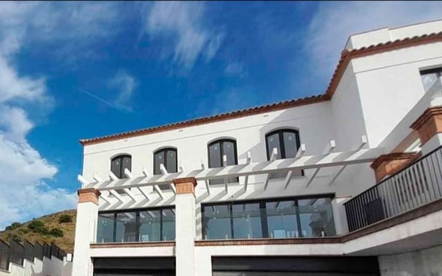 2 soveværelse Byhus til salg i El Peñoncillo, Torrox med swimmingpool - € 347.000 (Ref: 9058013)