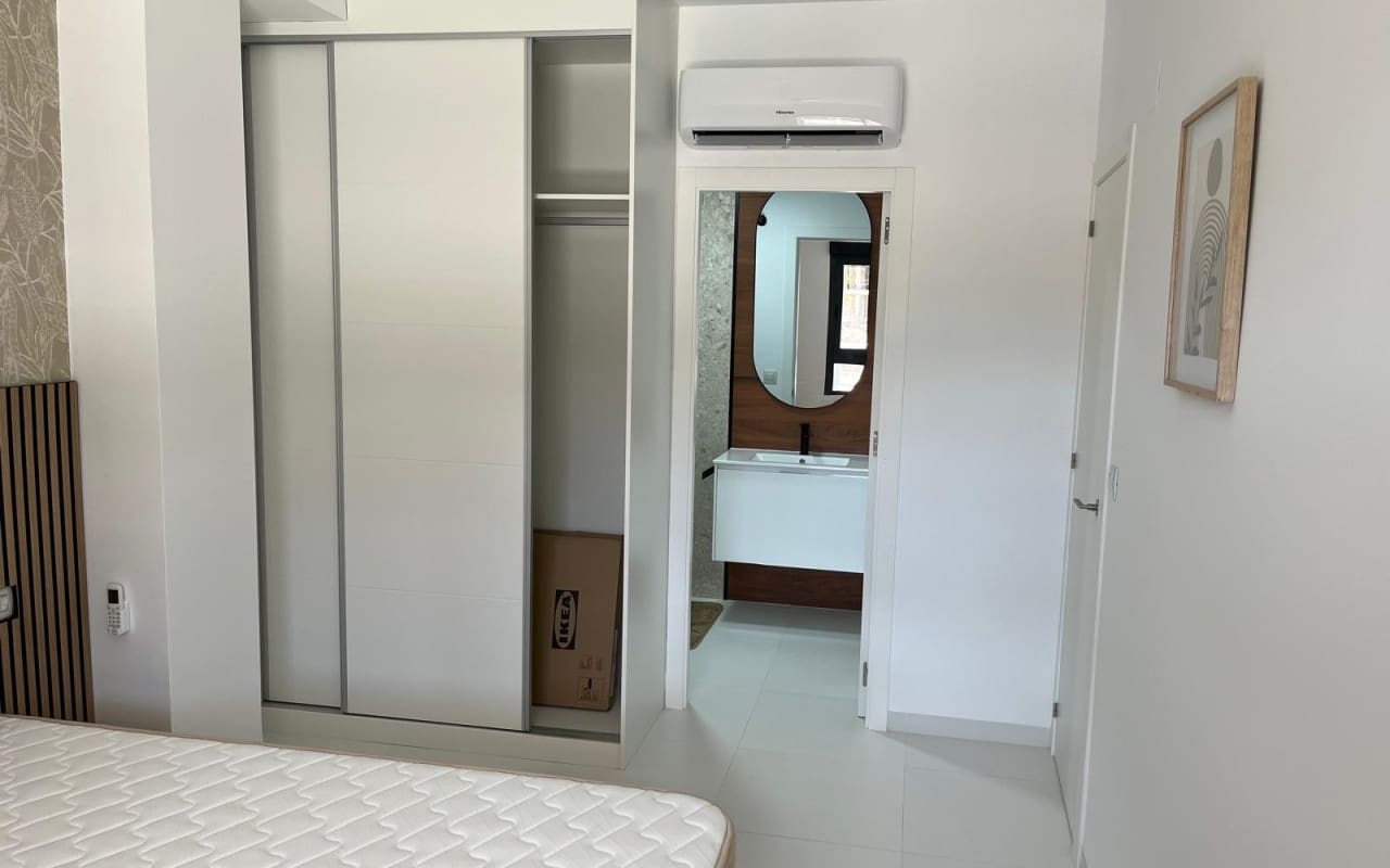 2 soveværelse Lejlighed til salg i San Miguel de Salinas med swimmingpool - € 250.000 (Ref: 9066905)