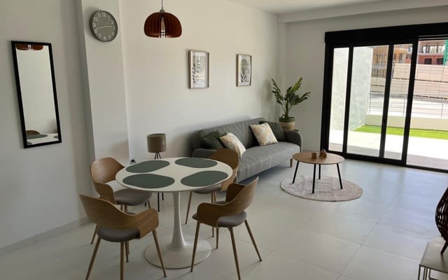 2 soveværelse Lejlighed til salg i San Miguel de Salinas med swimmingpool - € 249.000 (Ref: 9066905)