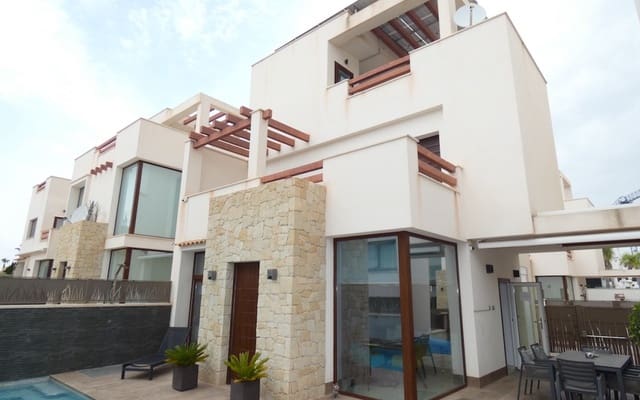 3 Zimmer Villa zu verkaufen in Ciudad Quesada, Rojales - 399.999 € (Ref: 9072281)