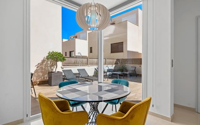 3 soveværelse Villa til salg i Ciudad Quesada, Rojales - € 399.999 (Ref: 9072281)