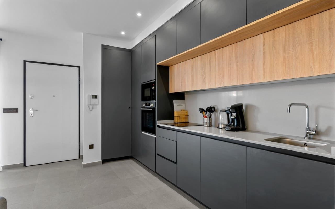 4 slaapkamer Villa te koop in Ciudad Quesada met zwembad - € 369.000 (Ref: 9072575)