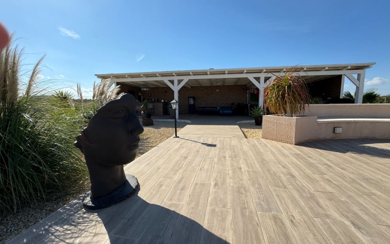 6 bedroom Villa for sale in Ciudad Quesada with pool - € 850,000 (Ref: 9074122)