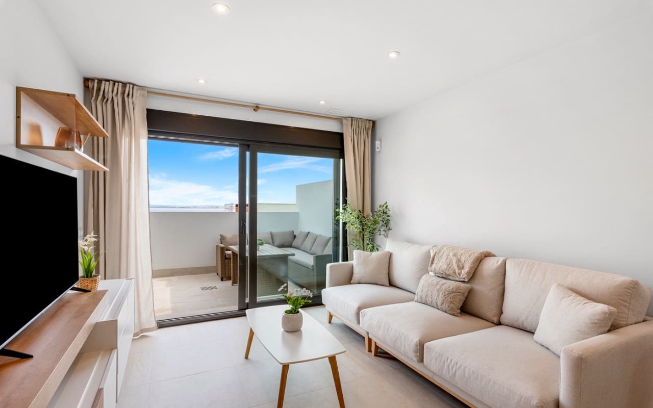 3 bedroom Apartment for sale in Los Balcones with pool - € 349,000 (Ref: 9074129)