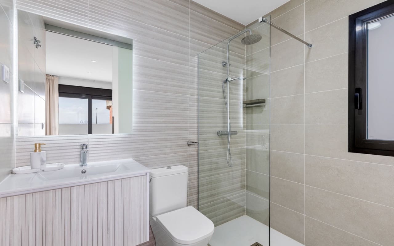 3 bedroom Apartment for sale in Los Balcones with pool - € 349,000 (Ref: 9074129)