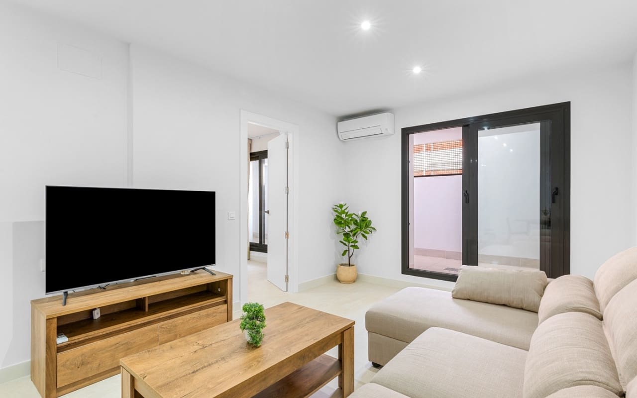 3 bedroom Apartment for sale in Los Balcones with pool - € 349,000 (Ref: 9074129)