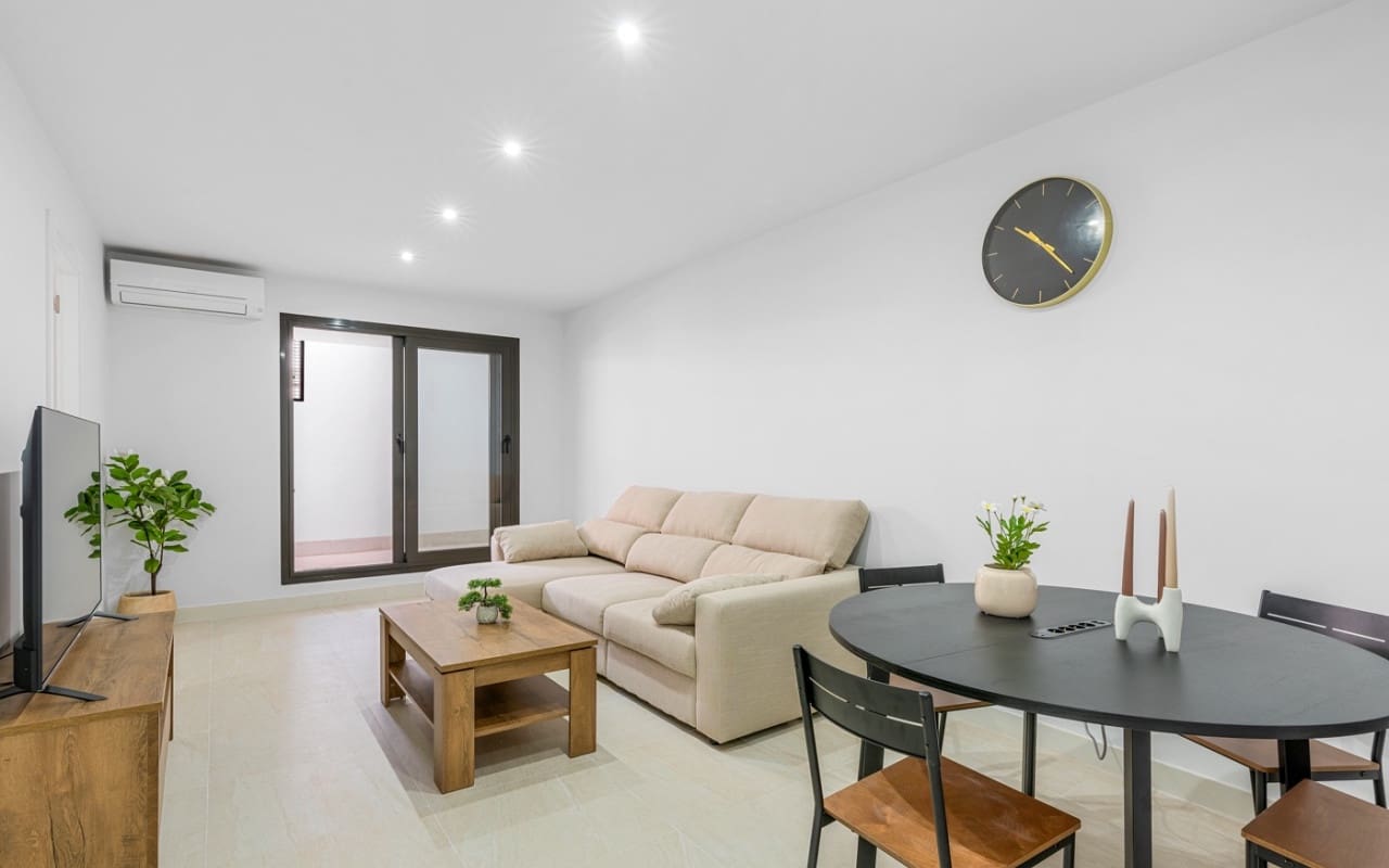 3 bedroom Apartment for sale in Los Balcones with pool - € 349,000 (Ref: 9074129)