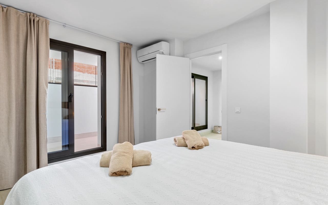 3 bedroom Apartment for sale in Los Balcones with pool - € 349,000 (Ref: 9074129)