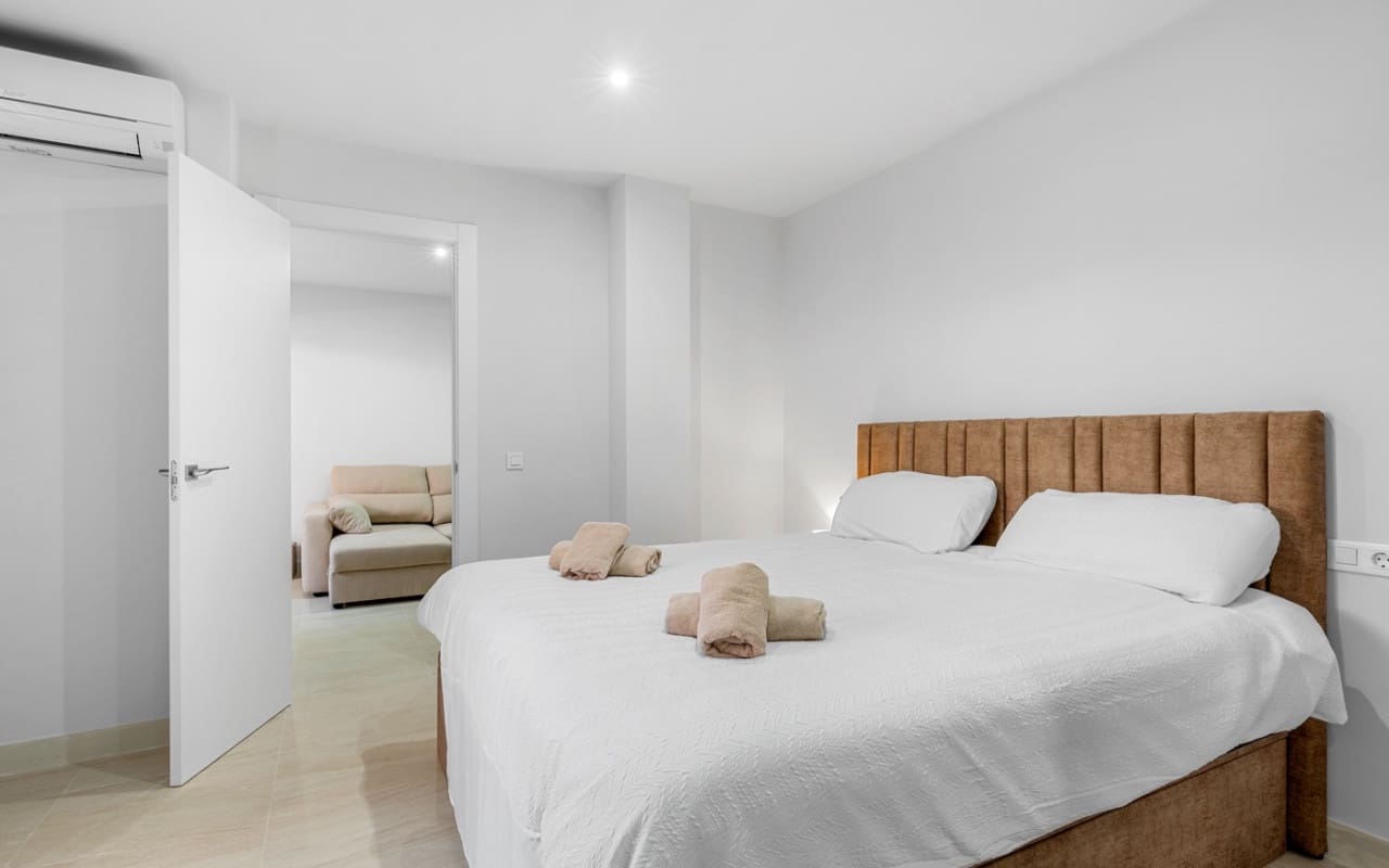 3 bedroom Apartment for sale in Los Balcones with pool - € 349,000 (Ref: 9074129)