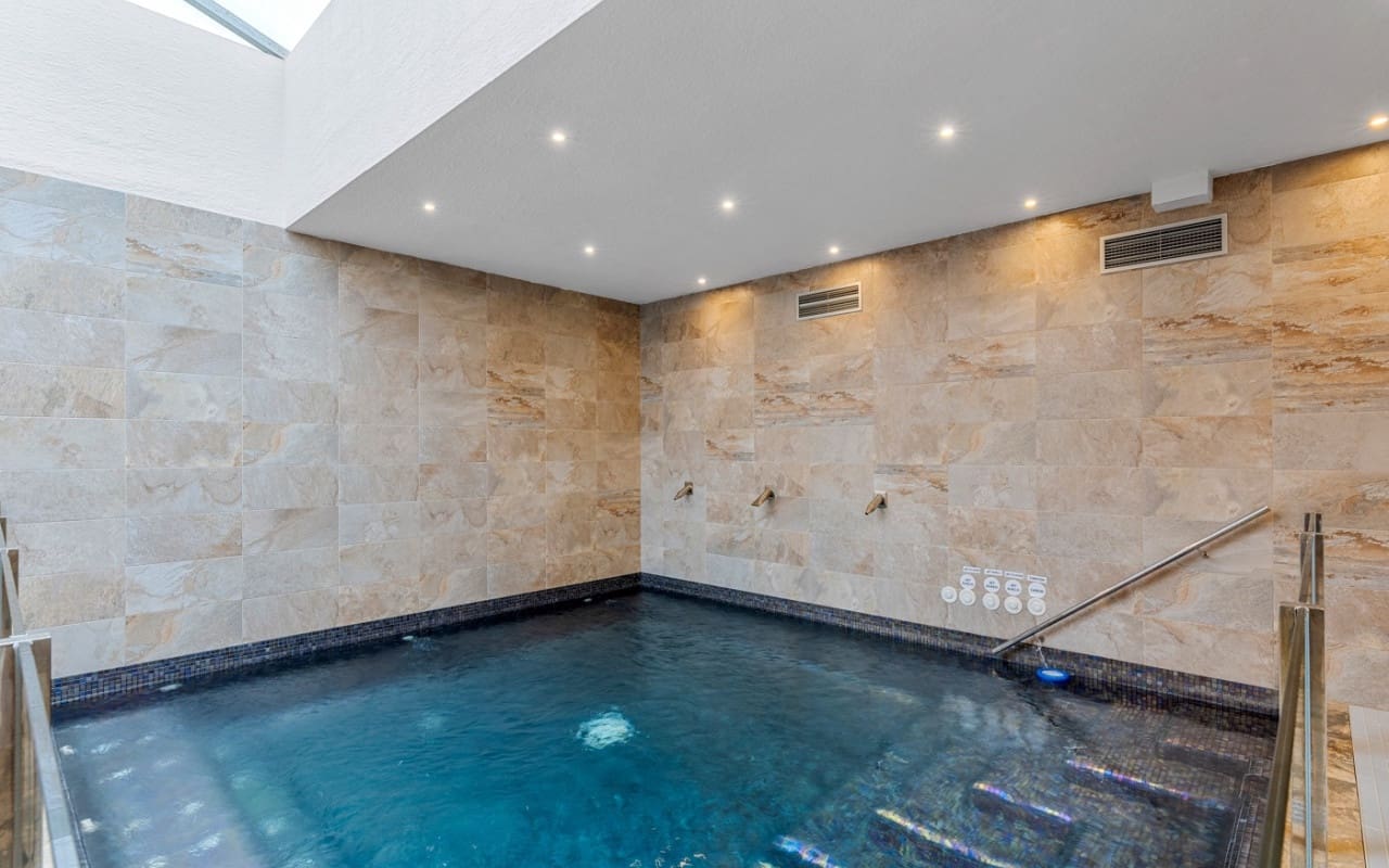 2 sypialnia Dom na sprzedaż w El Raso z basenem - 295 000 € (Ref: 9074133)