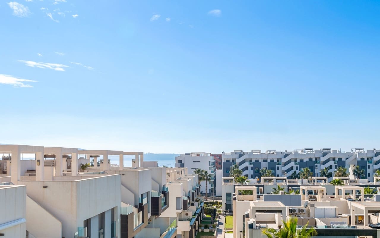 2 sypialnia Dom na sprzedaż w El Raso z basenem - 295 000 € (Ref: 9074133)