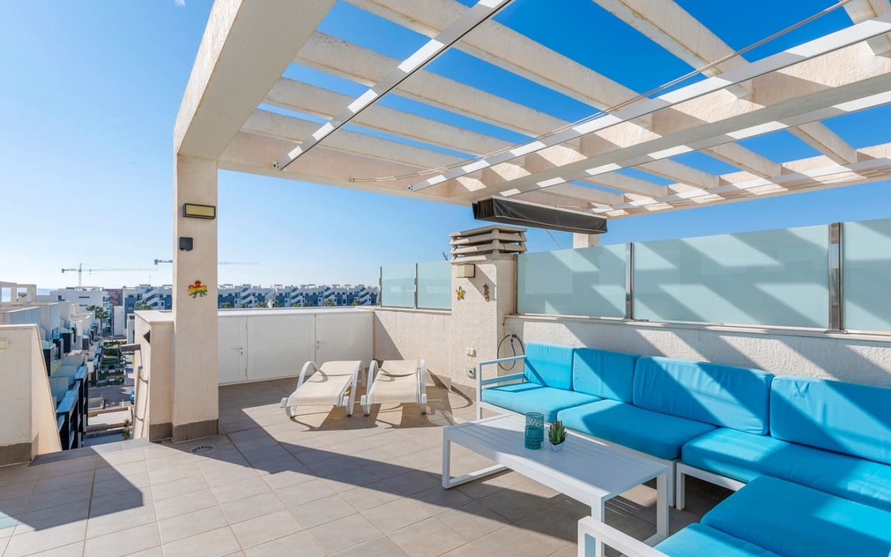 2 sypialnia Dom na sprzedaż w El Raso z basenem - 295 000 € (Ref: 9074133)