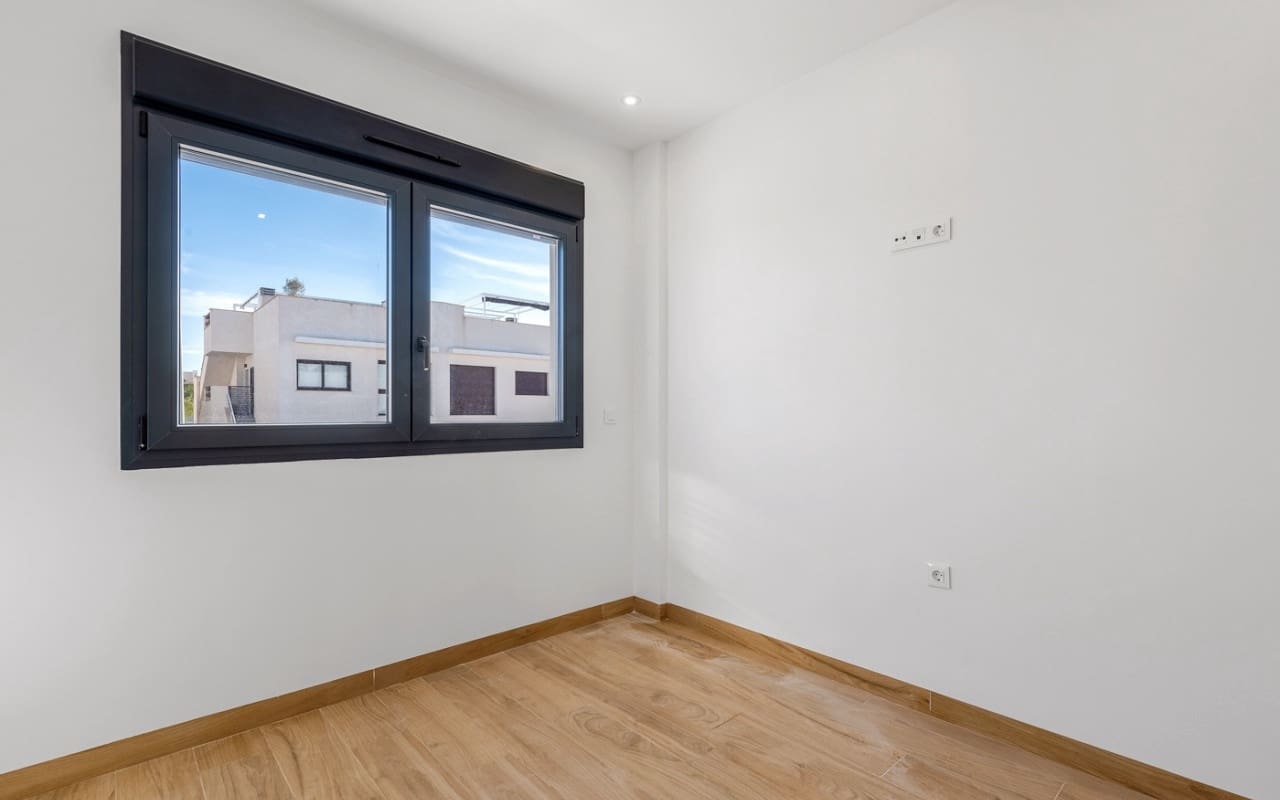 2 soveværelse Penthouse til salg i Los Balcones med swimmingpool - € 369.000 (Ref: 9081199)