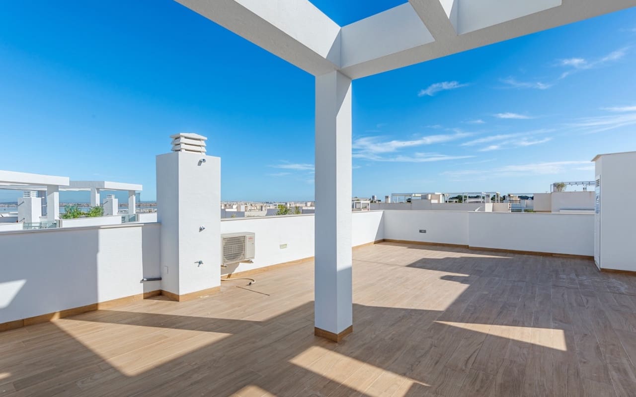 2 soveværelse Penthouse til salg i Los Balcones med swimmingpool - € 369.000 (Ref: 9081199)