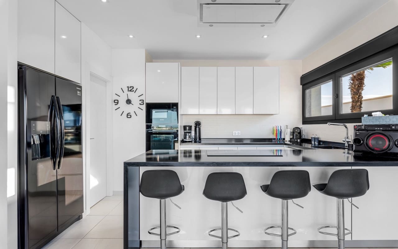 4 sovrum Villa till salu i Benijofar med pool - 699 000 € (Ref: 9081200)