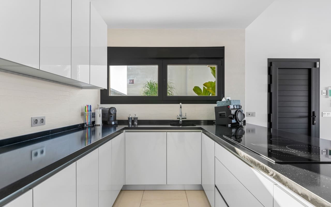 4 sovrum Villa till salu i Benijofar med pool - 699 000 € (Ref: 9081200)