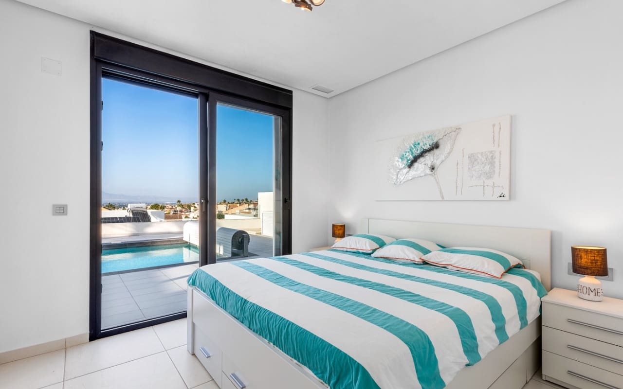 4 sovrum Villa till salu i Benijofar med pool - 699 000 € (Ref: 9081200)