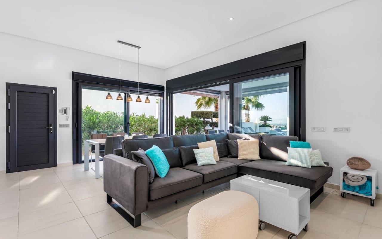 4 sovrum Villa till salu i Benijofar med pool - 699 000 € (Ref: 9081200)