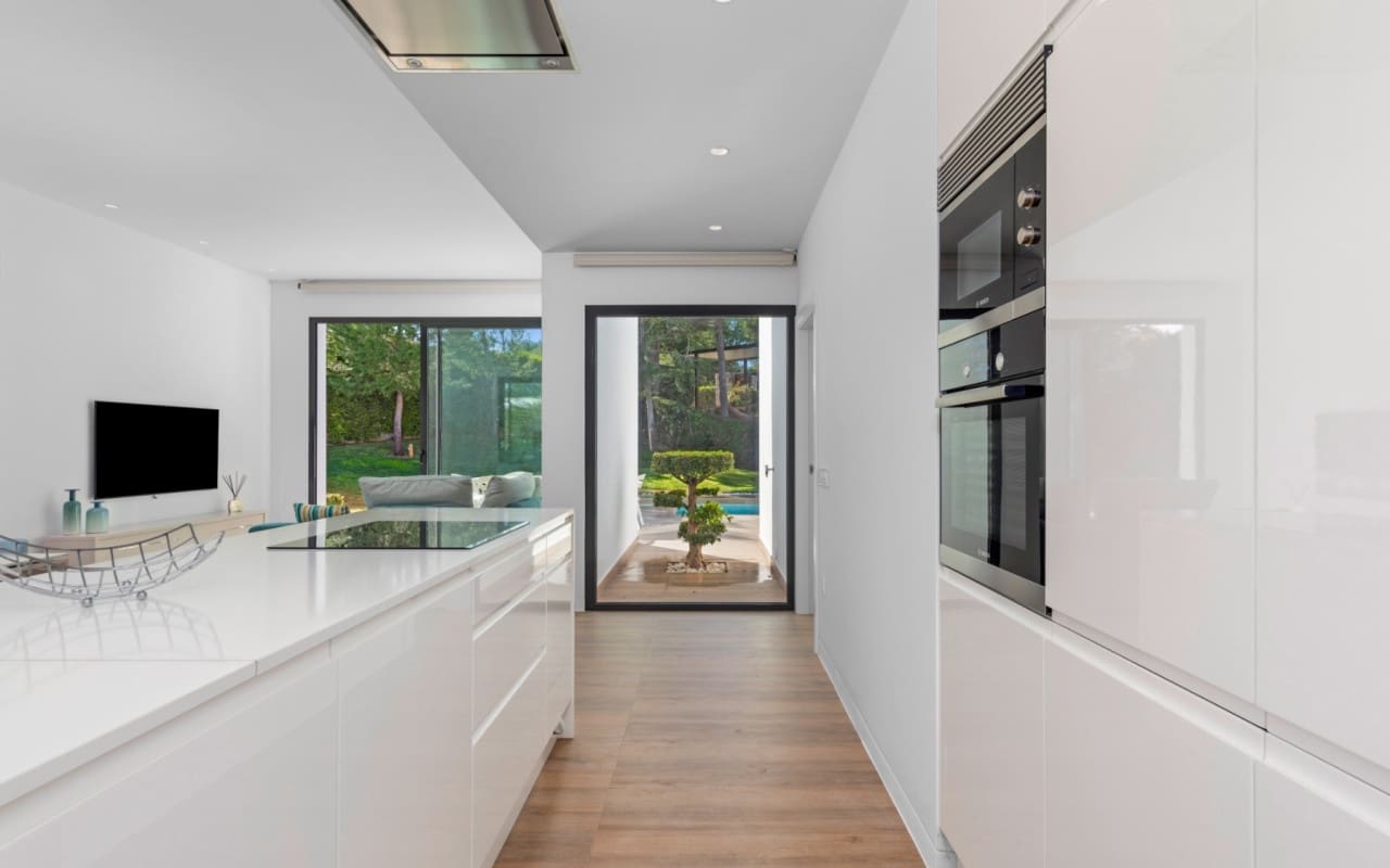 3 bedroom Villa for sale in Las Colinas Golf with pool - € 819,000 (Ref: 9081201)