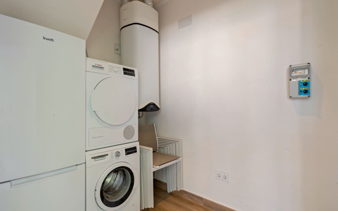 3 bedroom Villa for sale in Las Colinas Golf with pool - € 819,000 (Ref: 9081201)