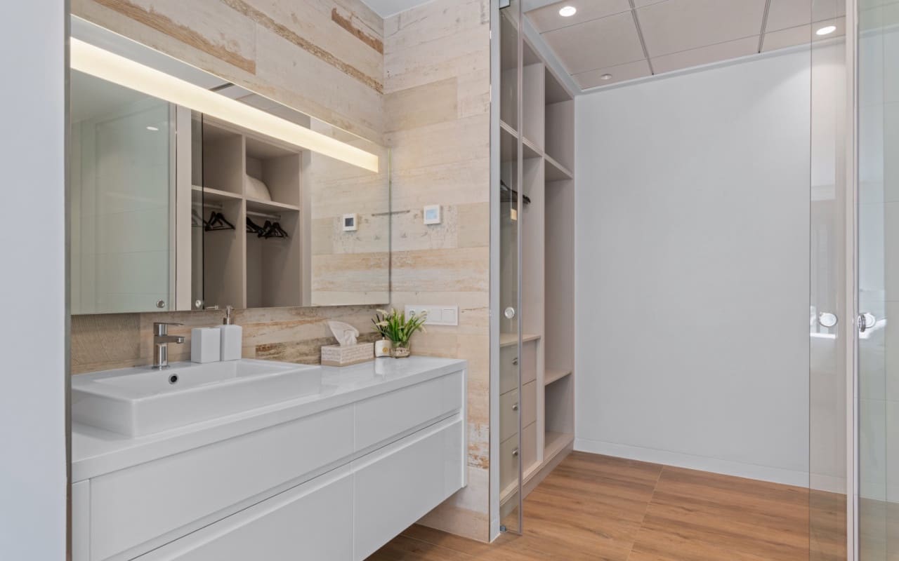 3 bedroom Villa for sale in Las Colinas Golf with pool - € 819,000 (Ref: 9081201)