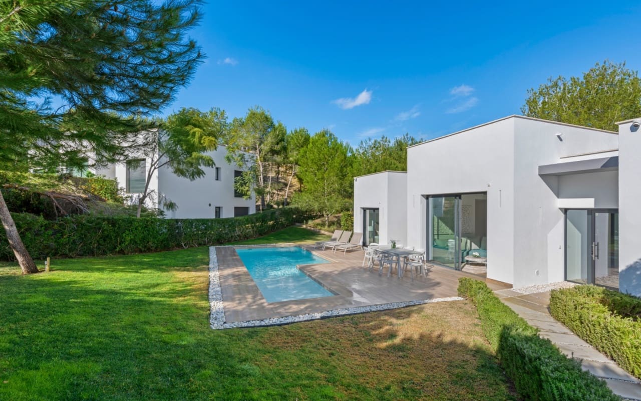 3 bedroom Villa for sale in Las Colinas Golf with pool - € 819,000 (Ref: 9081201)