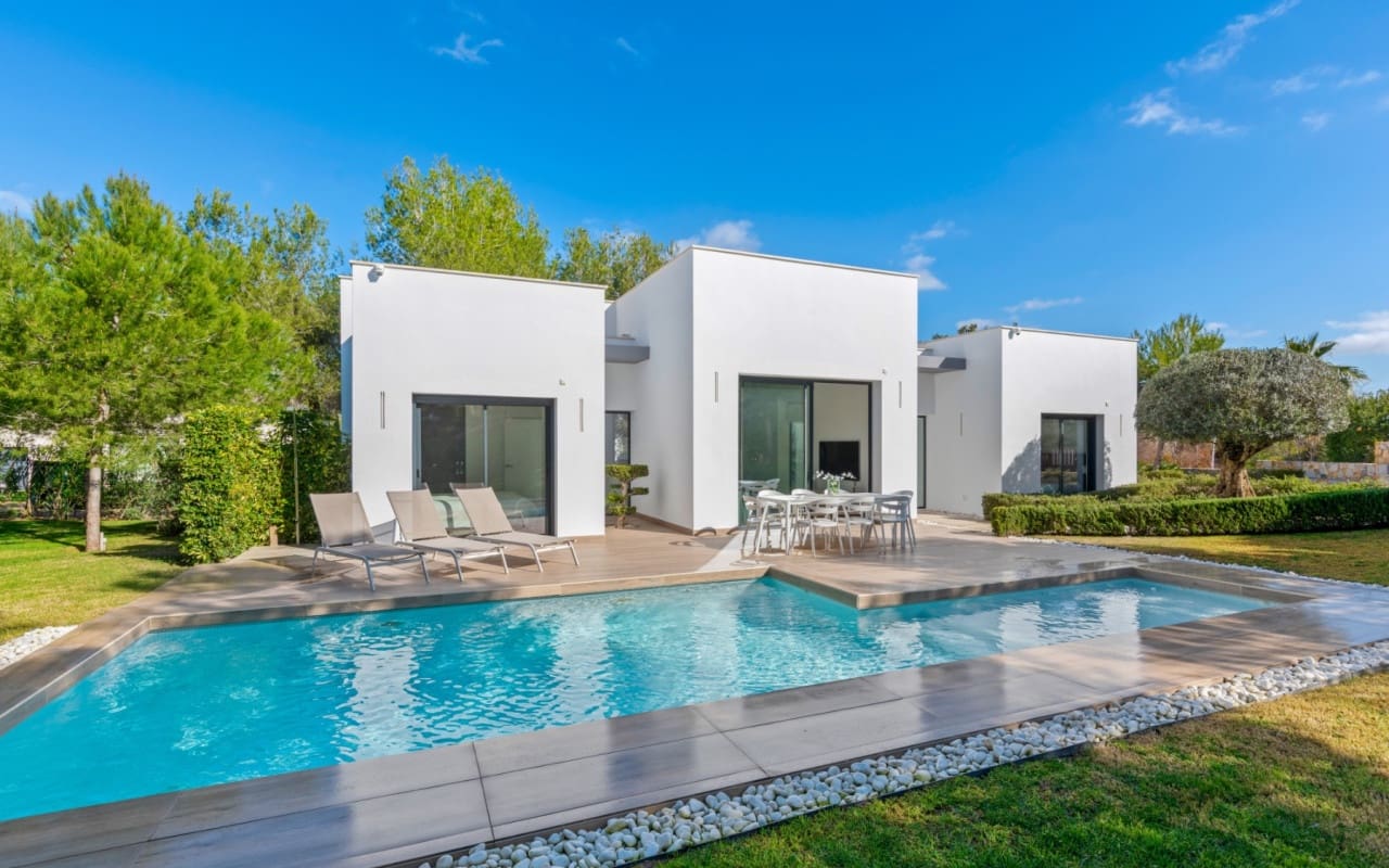 3 bedroom Villa for sale in Las Colinas Golf with pool - € 819,000 (Ref: 9081201)