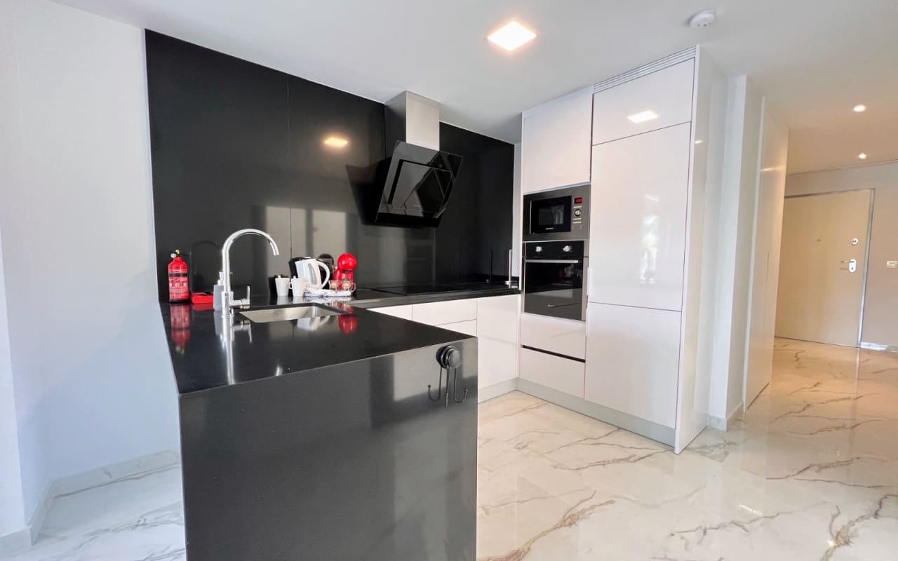 2 slaapkamer Appartement te koop in Los Altos met zwembad - € 269.000 (Ref: 9081203)