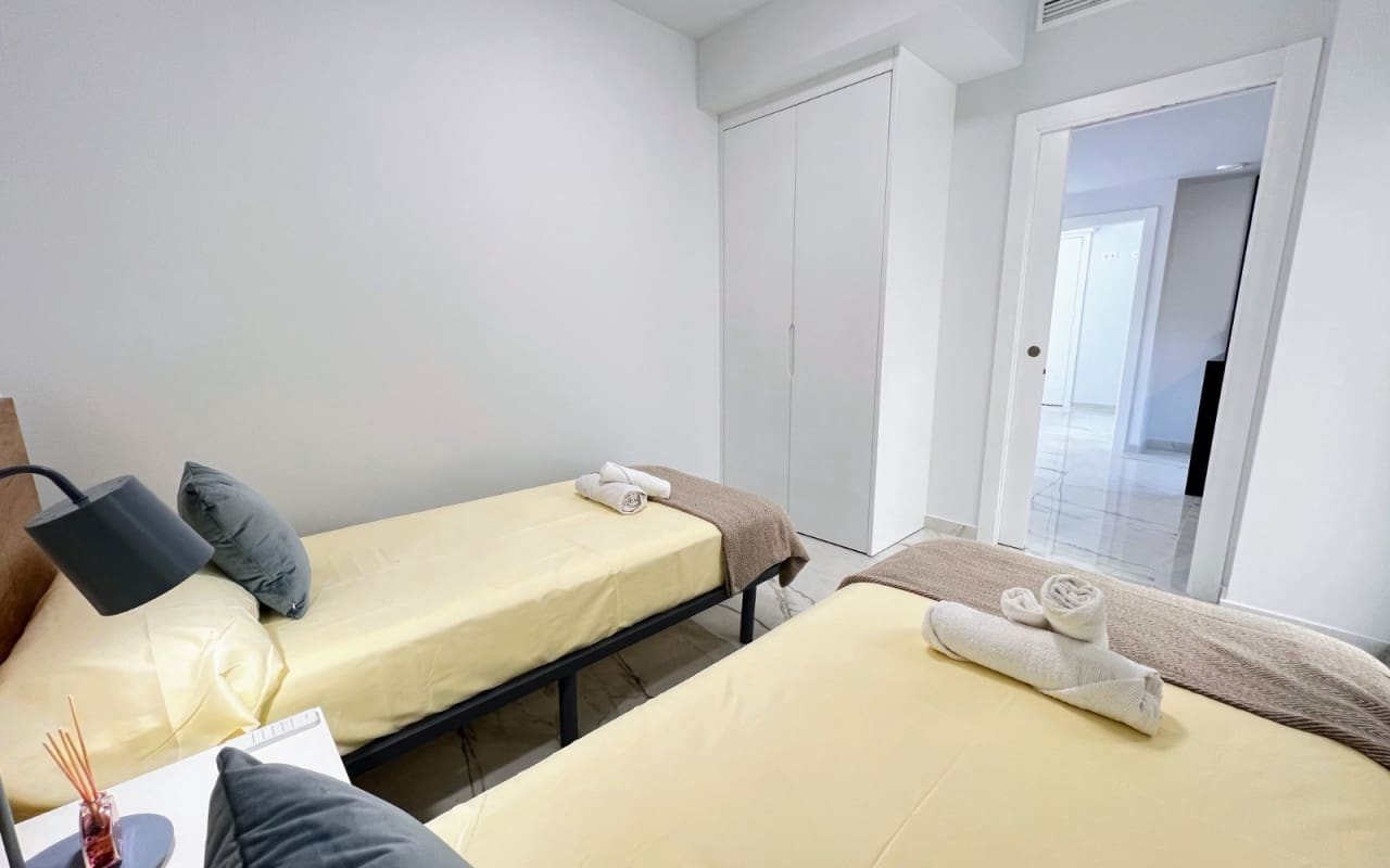 2 slaapkamer Appartement te koop in Los Altos met zwembad - € 269.000 (Ref: 9081203)